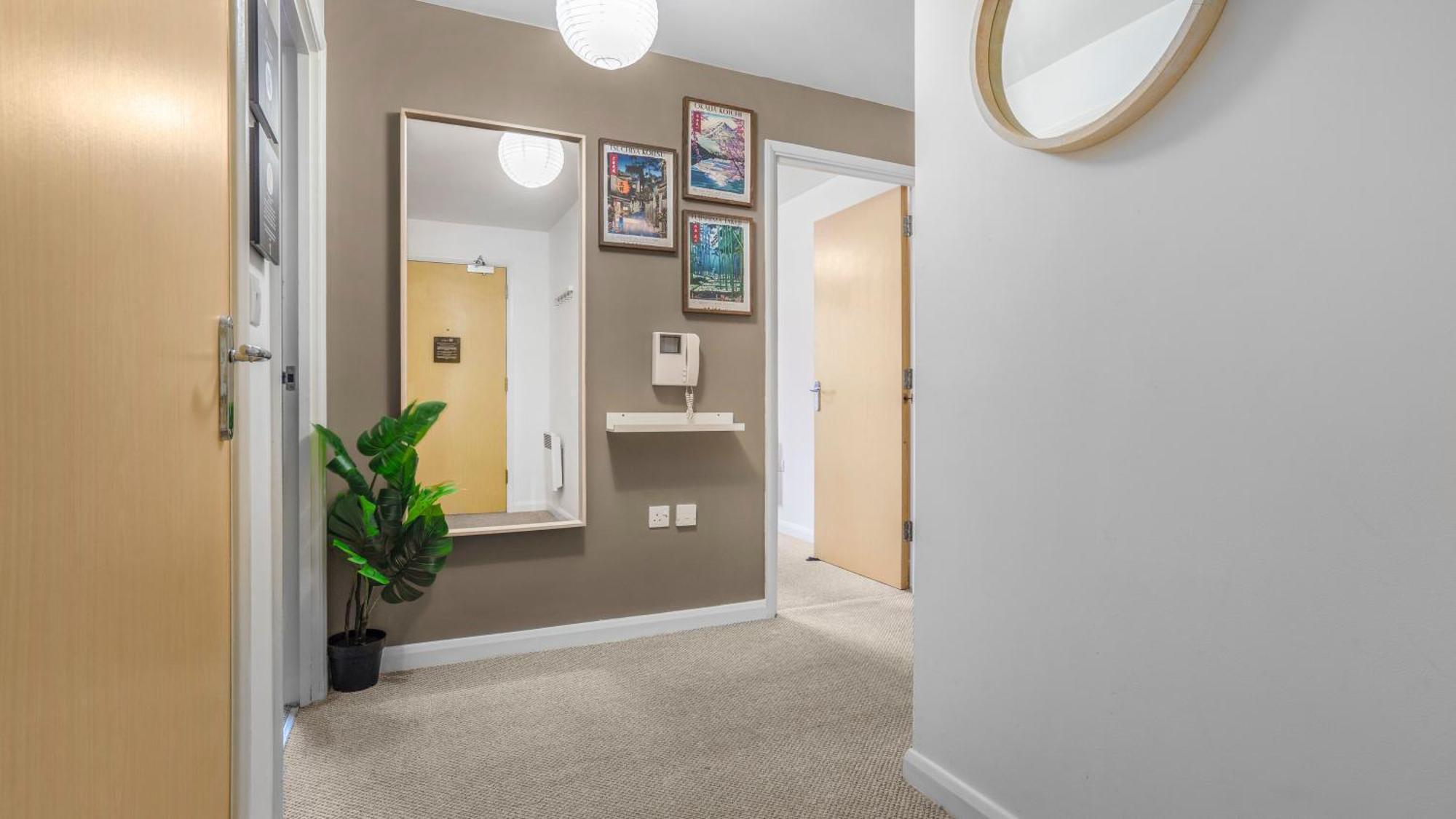 Japanese Suite 2Bed 2Bath, Free Park, Netfix, 75 Inch Tv, Games - City Centre- Maihom Μπέρμιγχαμ Εξωτερικό φωτογραφία