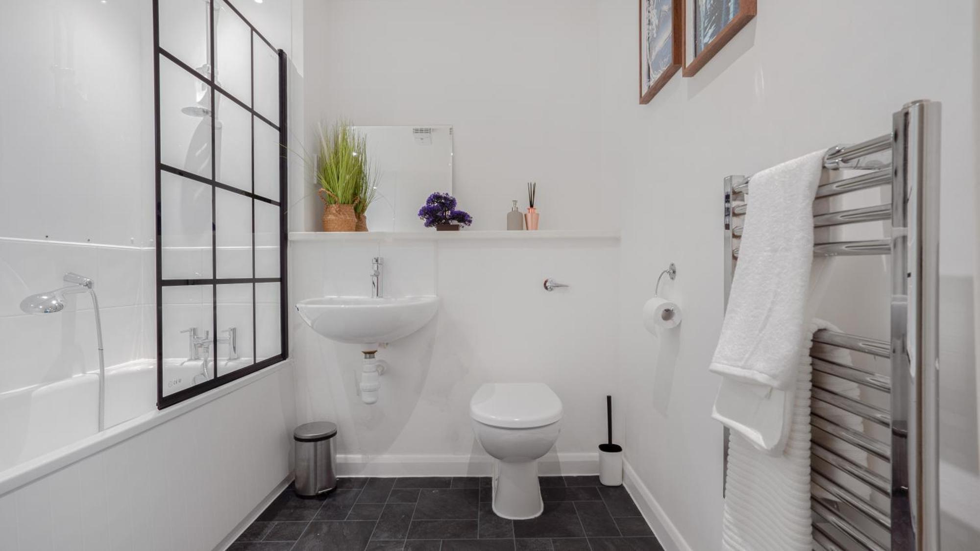 Japanese Suite 2Bed 2Bath, Free Park, Netfix, 75 Inch Tv, Games - City Centre- Maihom Μπέρμιγχαμ Εξωτερικό φωτογραφία