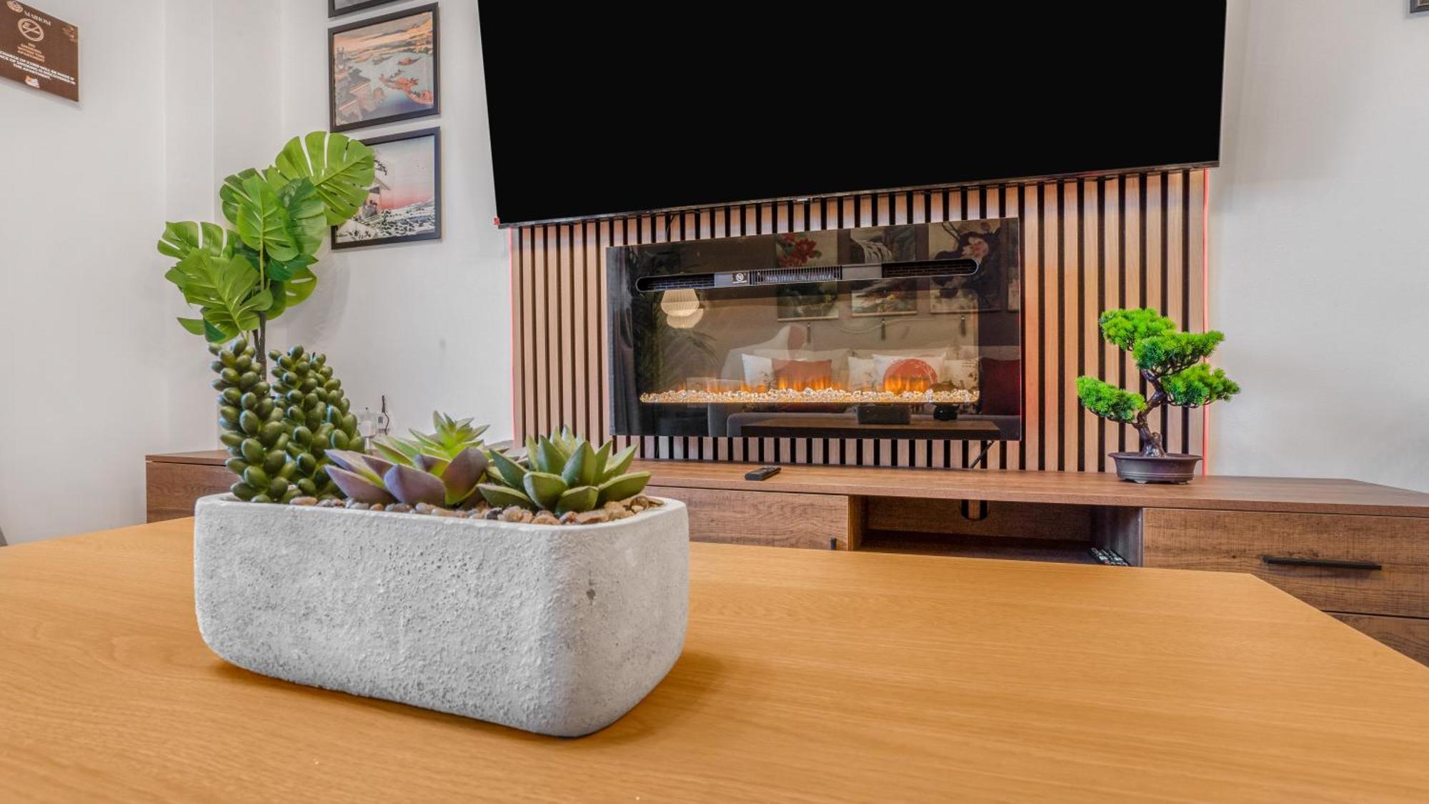Japanese Suite 2Bed 2Bath, Free Park, Netfix, 75 Inch Tv, Games - City Centre- Maihom Μπέρμιγχαμ Εξωτερικό φωτογραφία