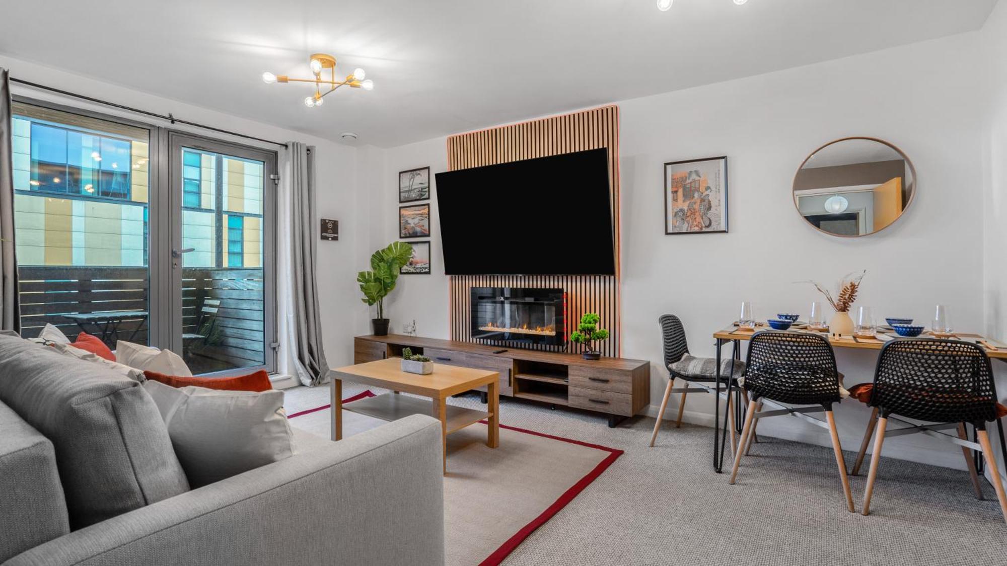 Japanese Suite 2Bed 2Bath, Free Park, Netfix, 75 Inch Tv, Games - City Centre- Maihom Μπέρμιγχαμ Εξωτερικό φωτογραφία